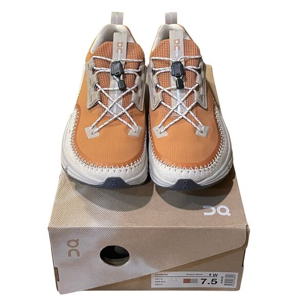 NIB Womens On Running Cloudaway Shoes Size 7.5 - Picture 1 of 6